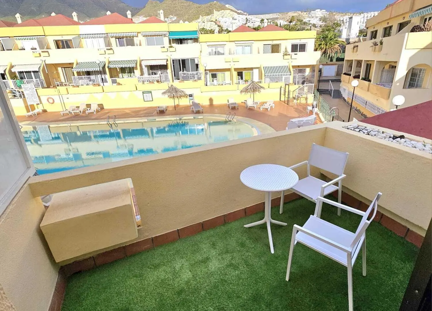 Mareverde, Costa Adeje, Pool View Terrace Apartment Costa Adeje (Tenerife)